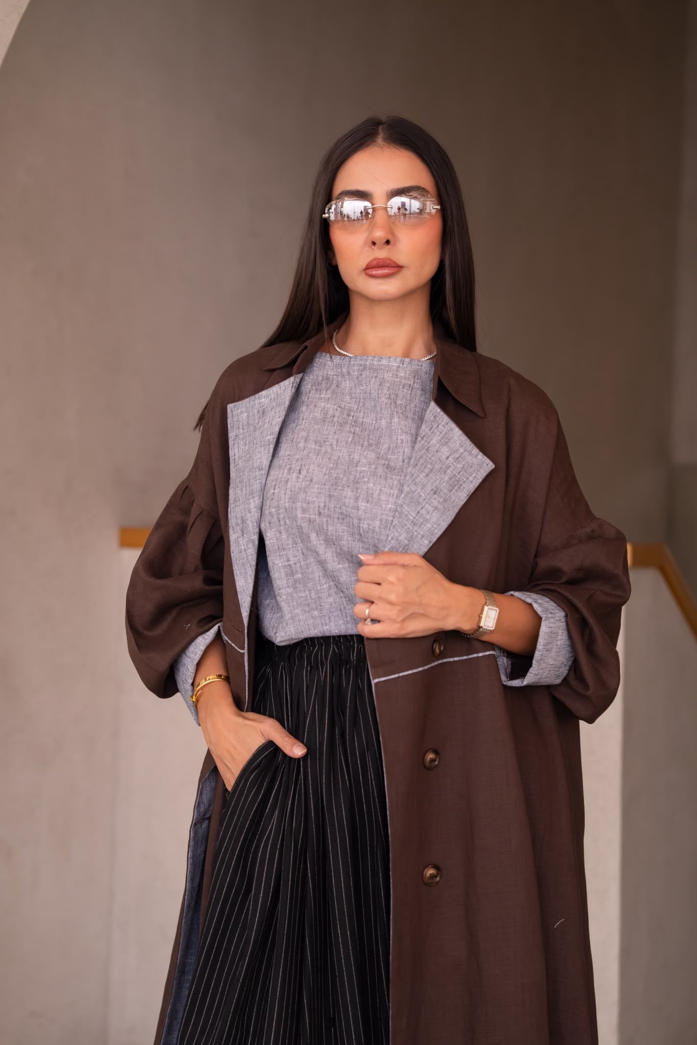 A brown linen abaya.C:6825