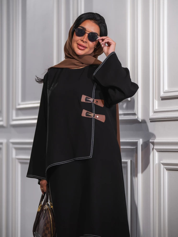 ABAYA BLACK PLEATED WITH SMALL BROWN BELT C:6455 BLACK