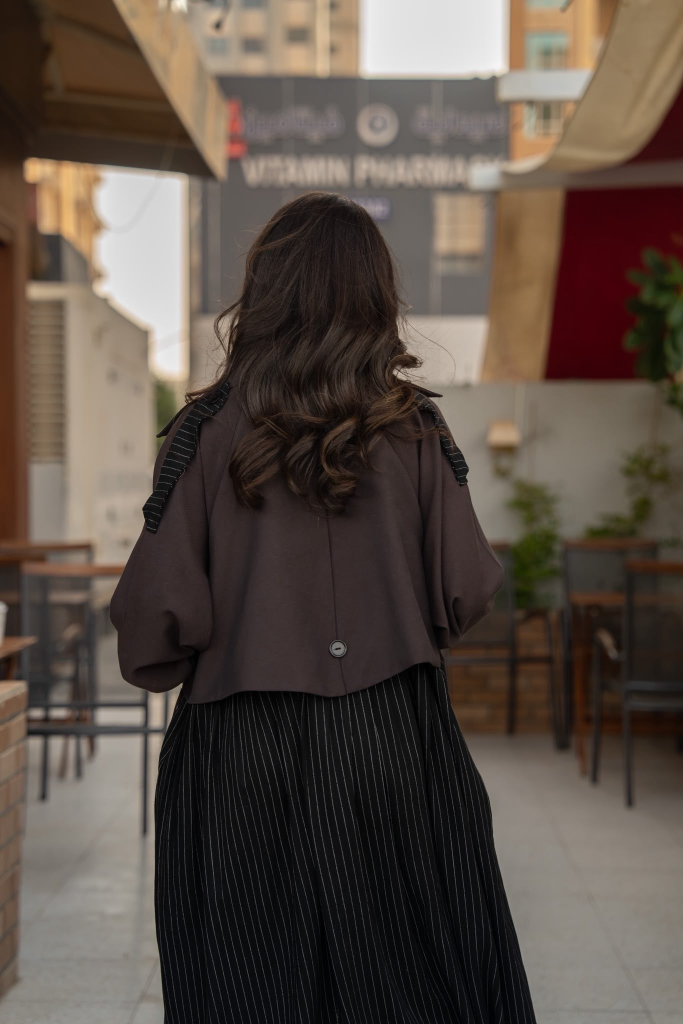 Brown linen and cotton blazer.C:6815