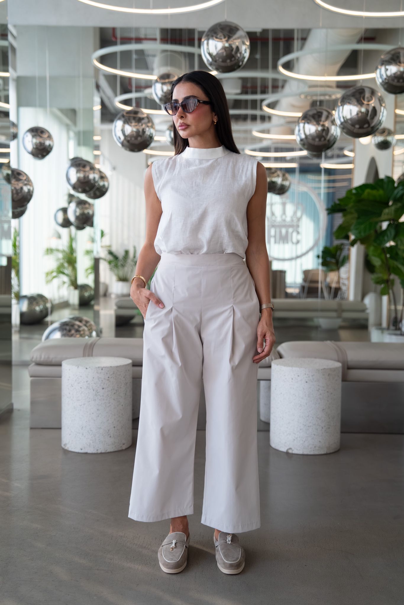 blouse and pants set. C:254