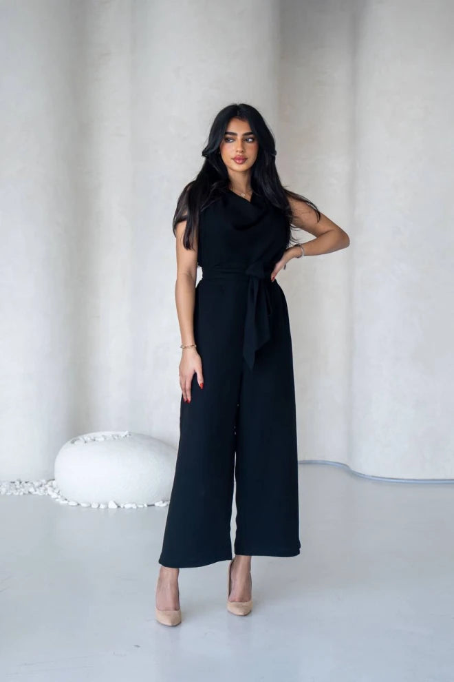 Linen jumpsuit in black color C:195