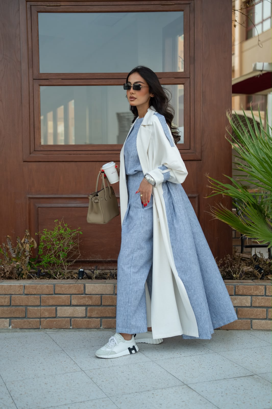 Blazer abaya made of linen and cotton.C:6815