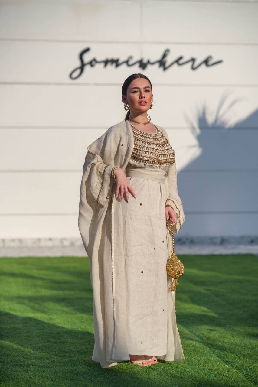 Bisht made of burlap and linen dress, in light beige with hand embroidery C:6618