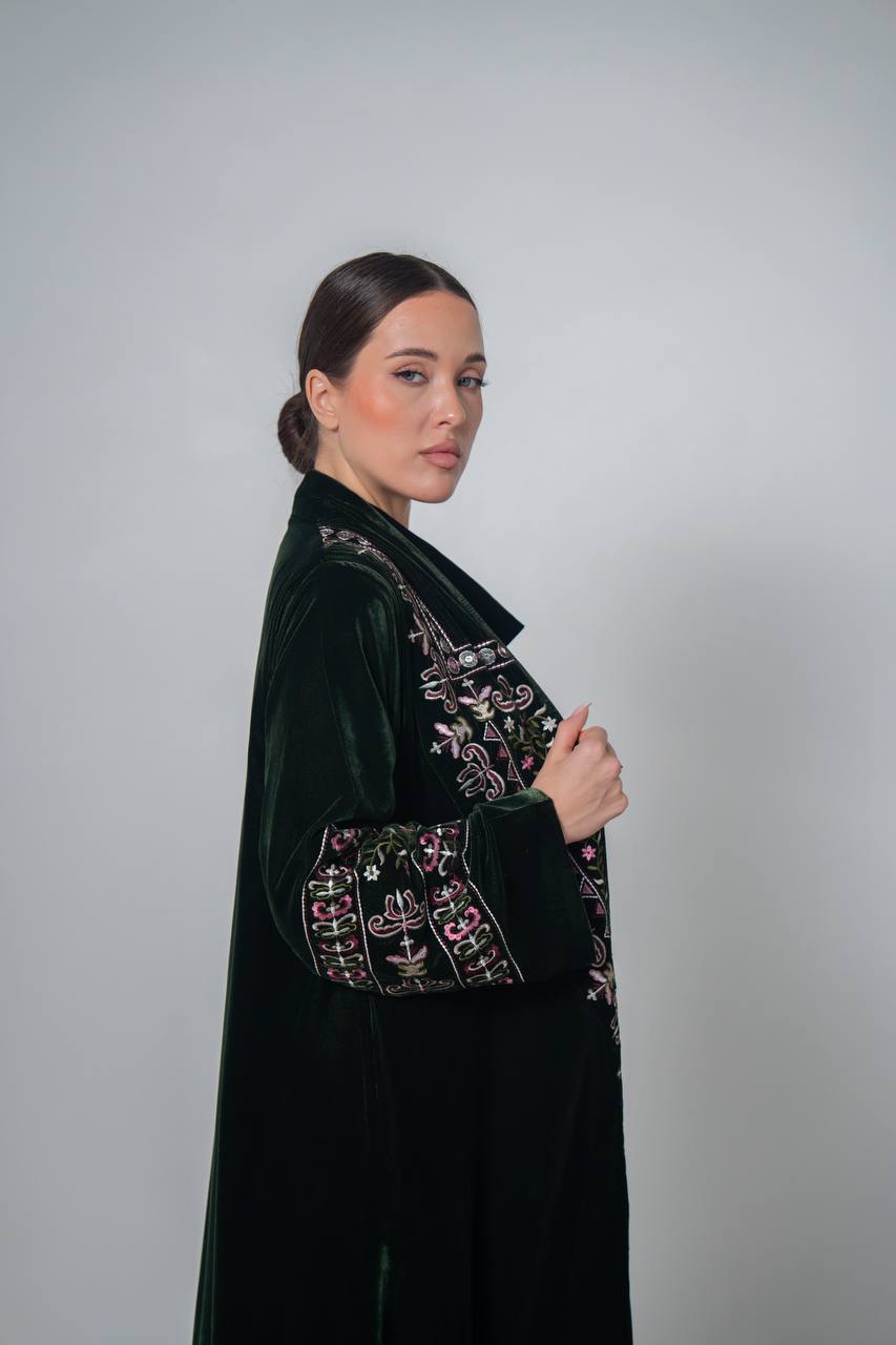 Embroidered velvet abaya, olive green. C:6708