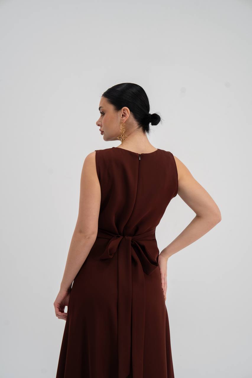 brown crepe dress. C:226
