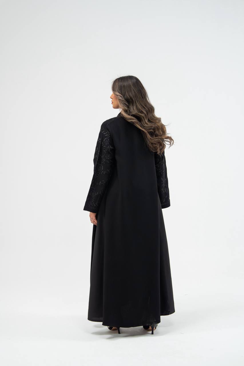 Black crepe abaya with embroidery . C:6710 black crepe