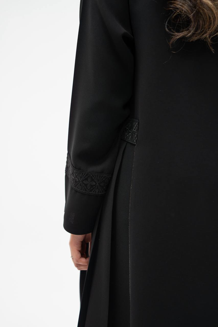 Black crepe abaya with hand-stitched details.C:6700 black crepe