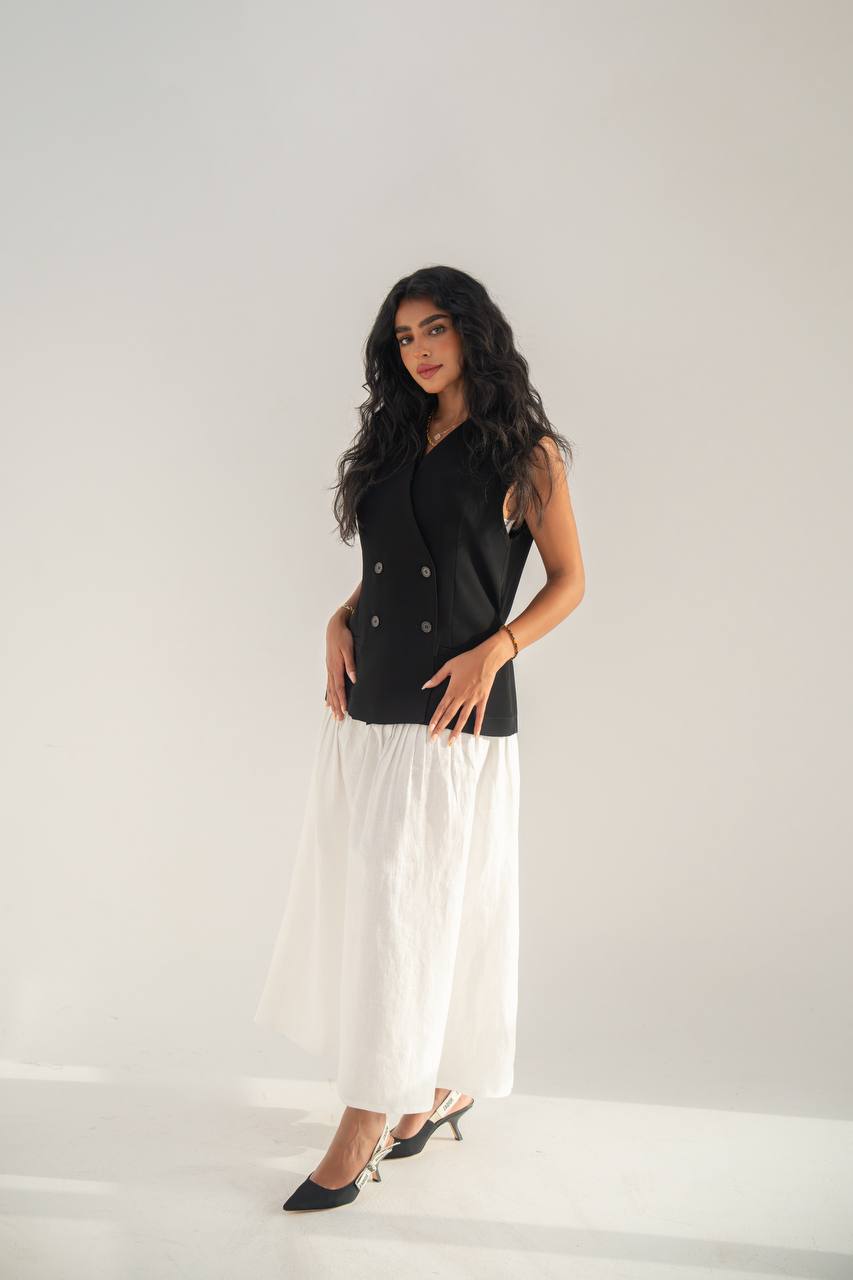 Black crepe vest with linen skirt C:208