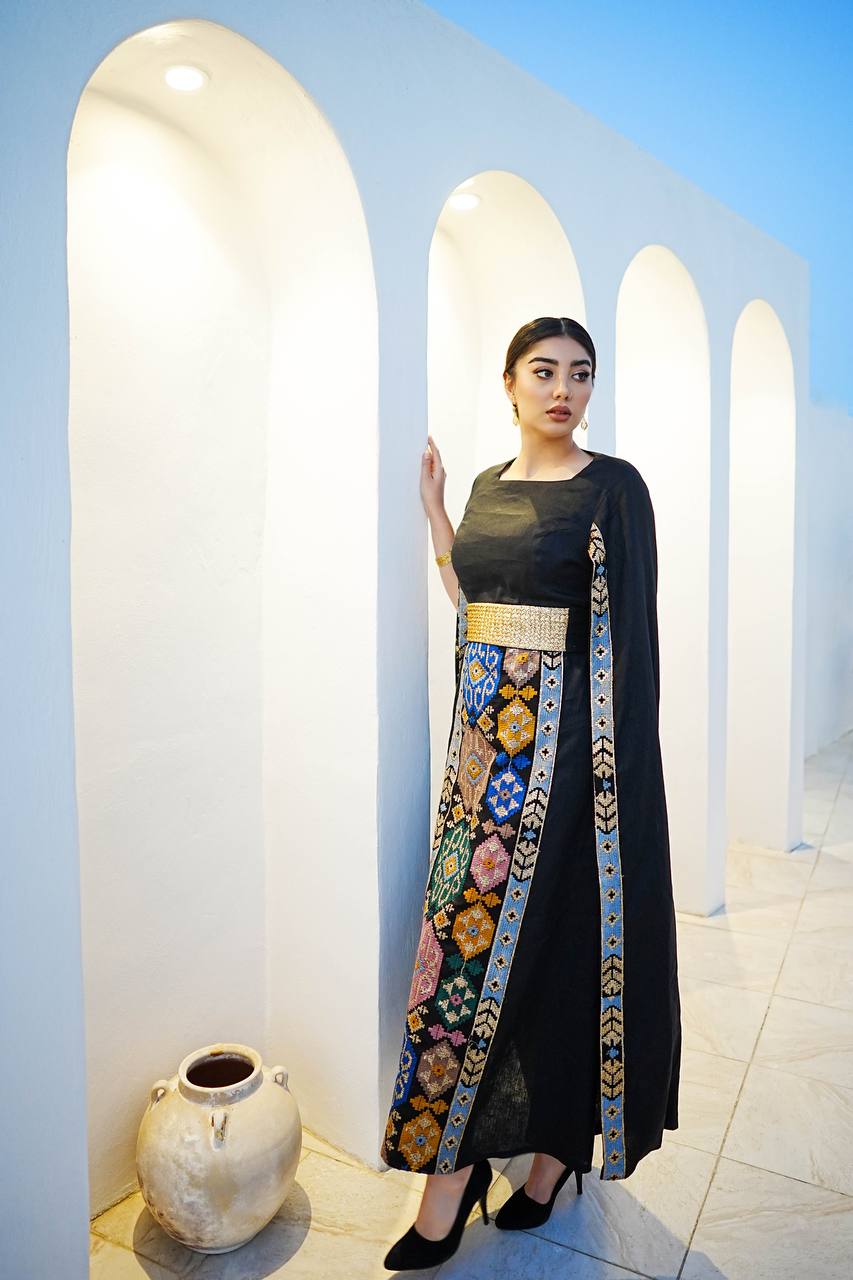 Daraa made of plain linen fabric with embroidered linen, in black color C:6607 Black