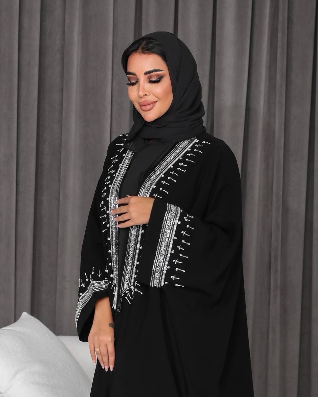 ABAYA BESHT CREPE WITH HANDMADE BEAT 6300 (Free size)
