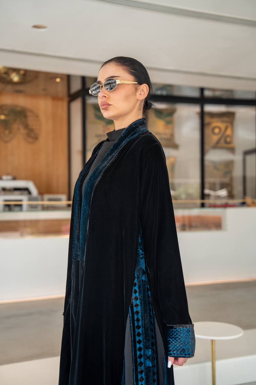 Black and turquoise velvet abaya. C:6701