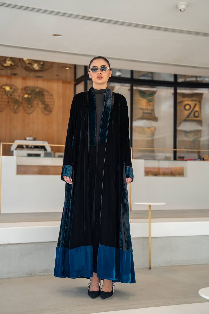 Black and turquoise velvet abaya. C:6701