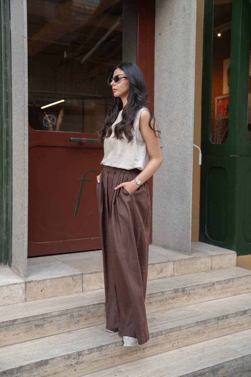 Beige blouse and brown trousers set, linen. C:235 Beige/Brown