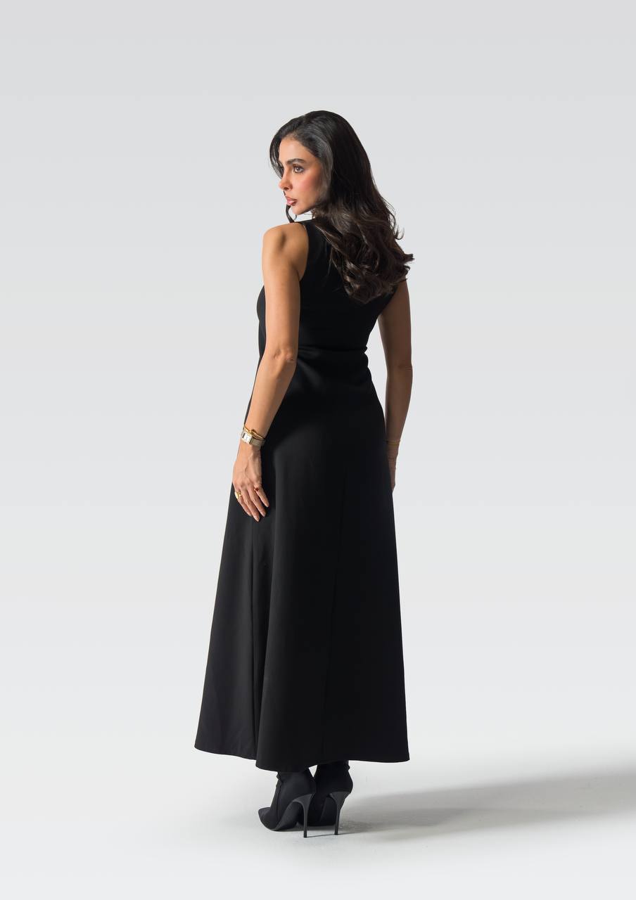 Black crepe dress.C:218 Black