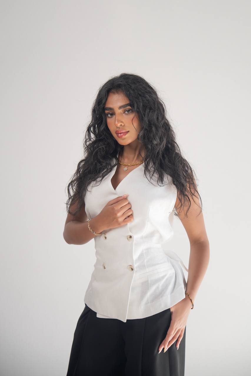 White linen vest set with black crepe pants C:206