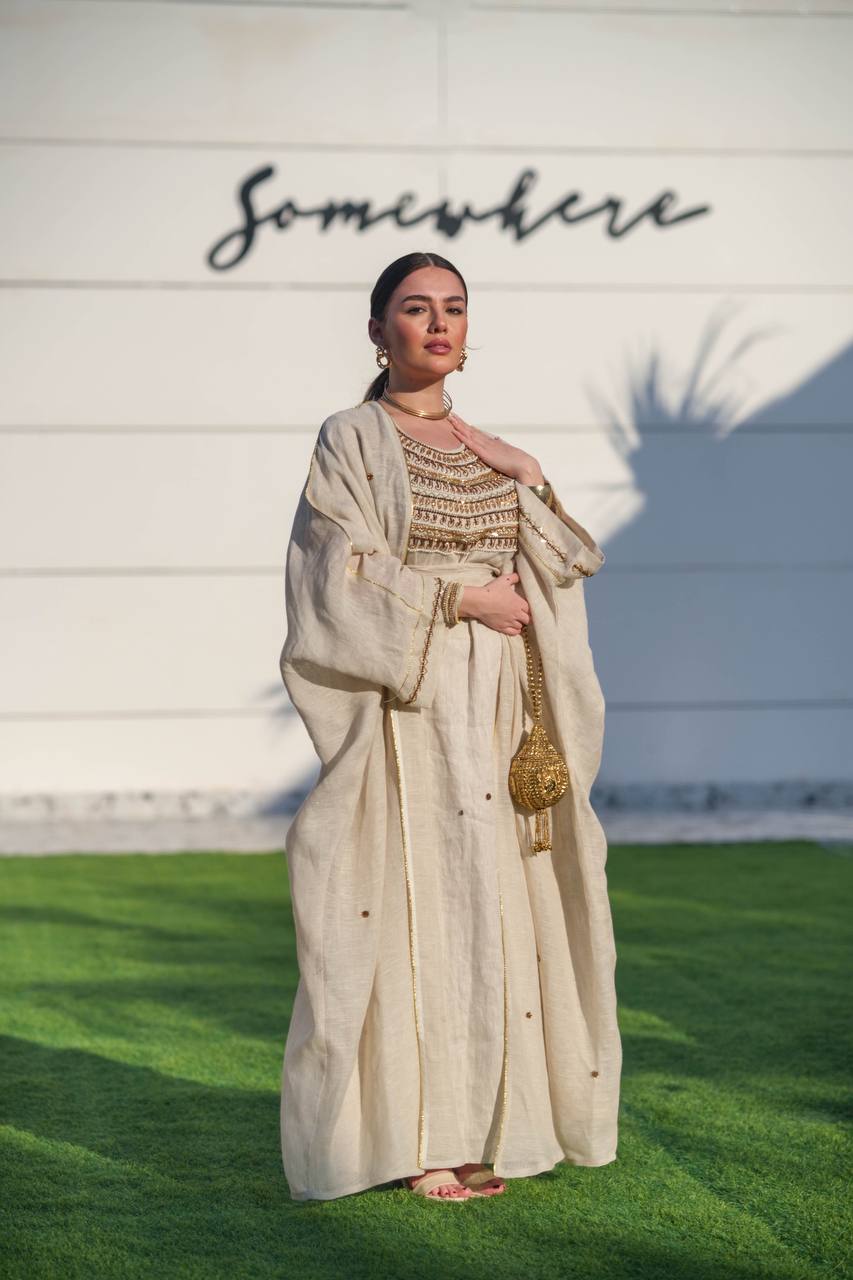 Bisht made of burlap and linen dress, in light beige with hand embroidery C:6618