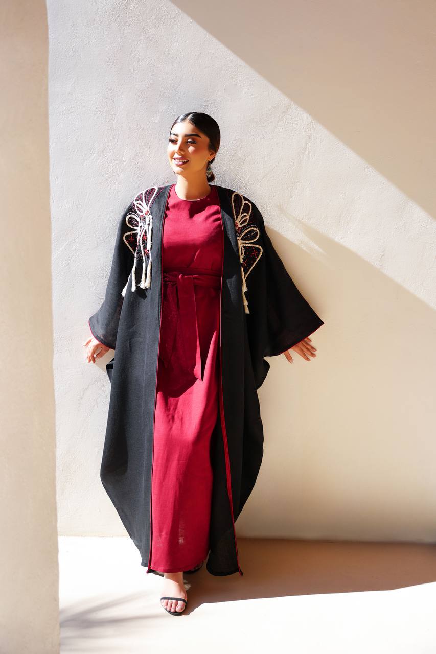 Abaya made of burlap fabric, black , with embroidery C:6612 (Free size)
