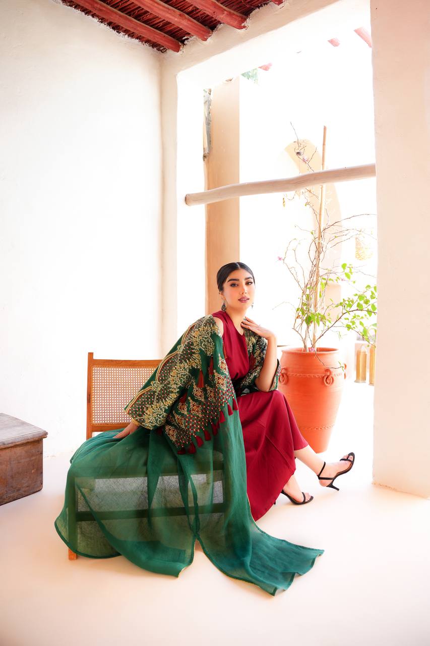 Green bisht with embroidery C:6591