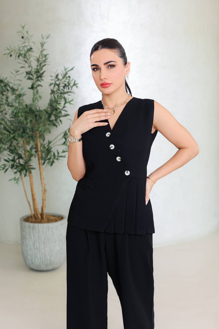 Black vest with pants C:214