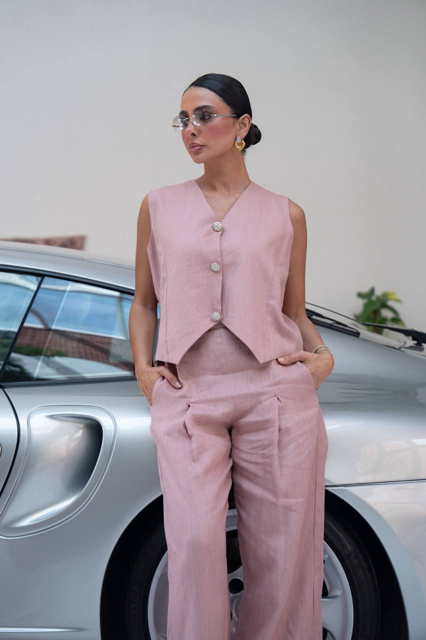 Vest and pants set, linen in pink.C:238