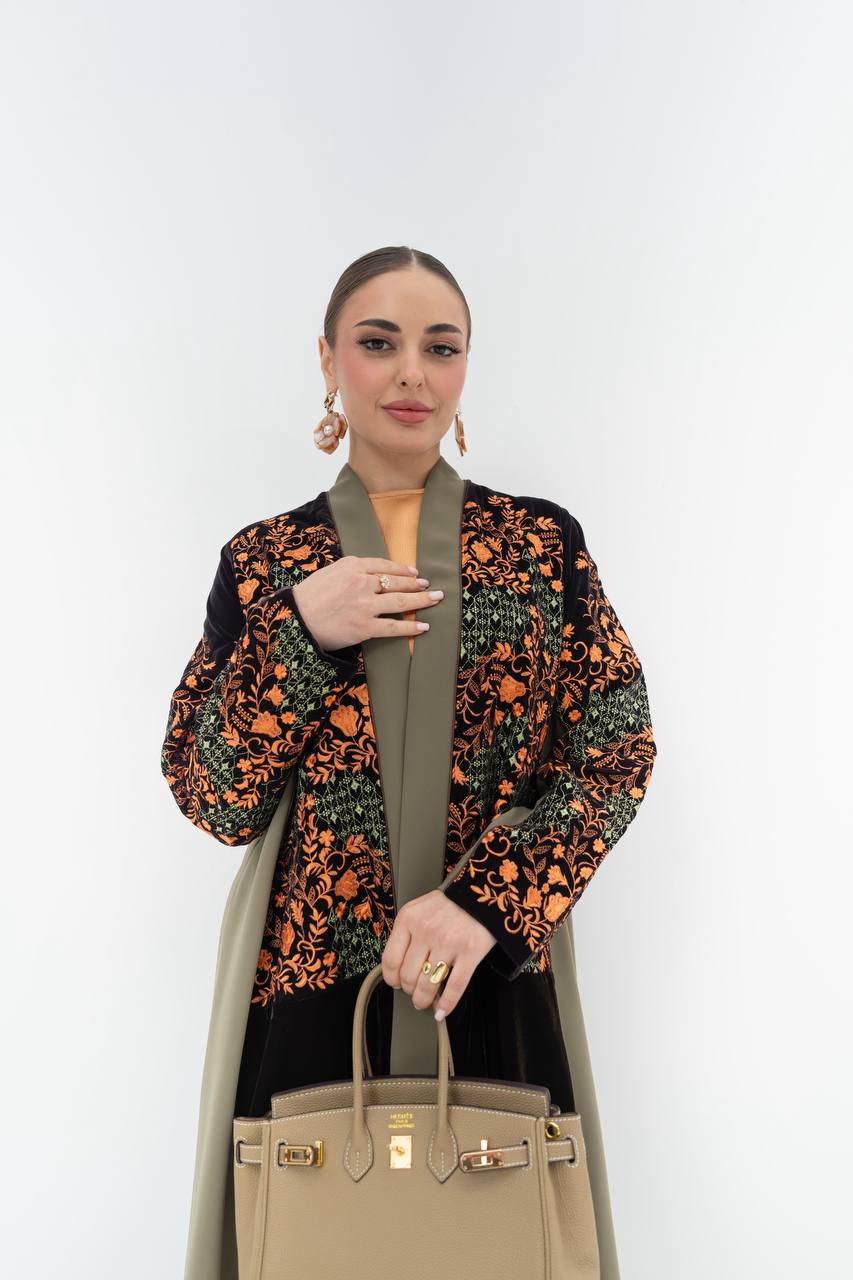 Embroidered velvet and crepe abaya.C:6835
