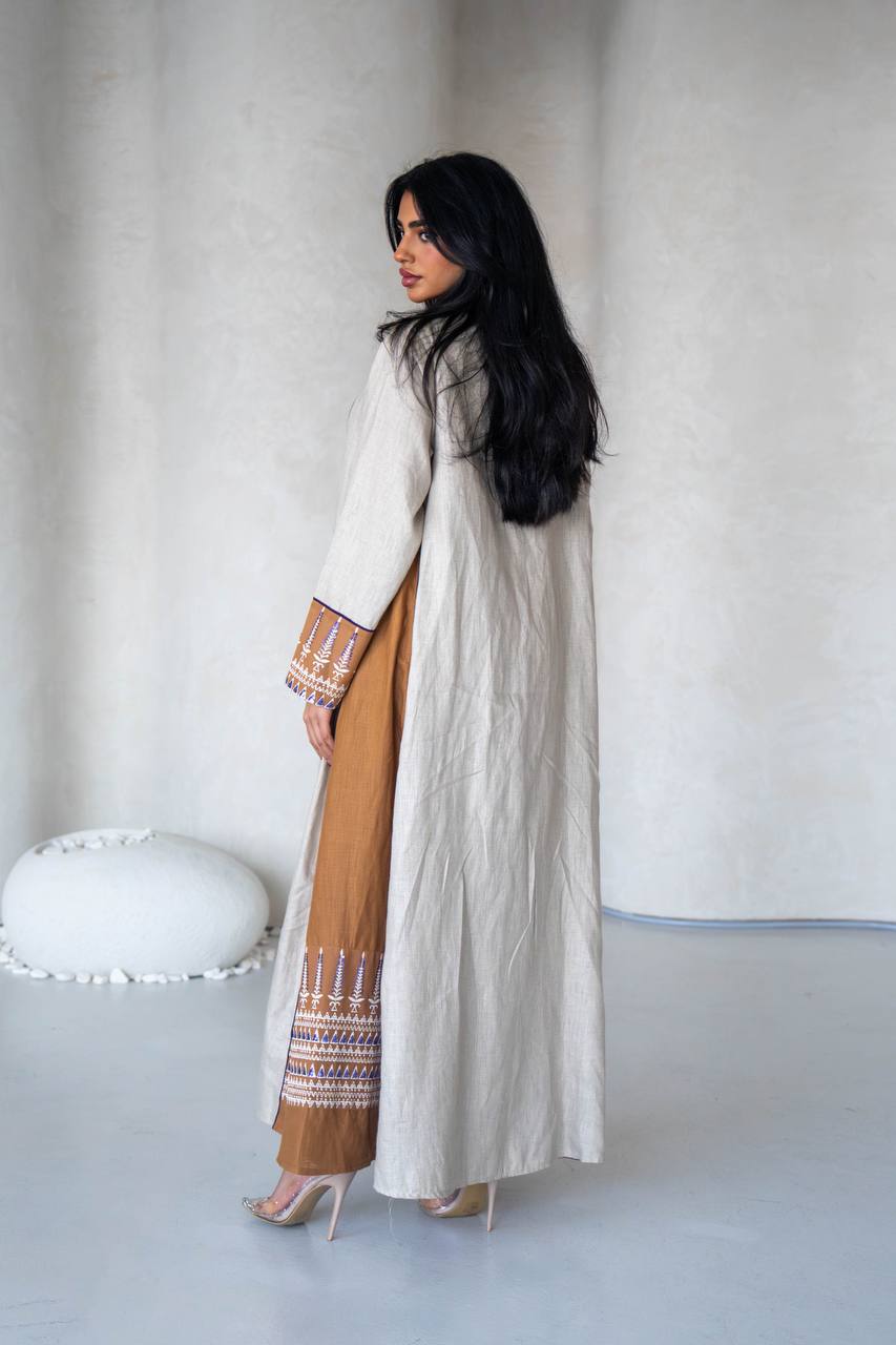 Linen abaya in light beige with embroidery C:6588 Light Beige