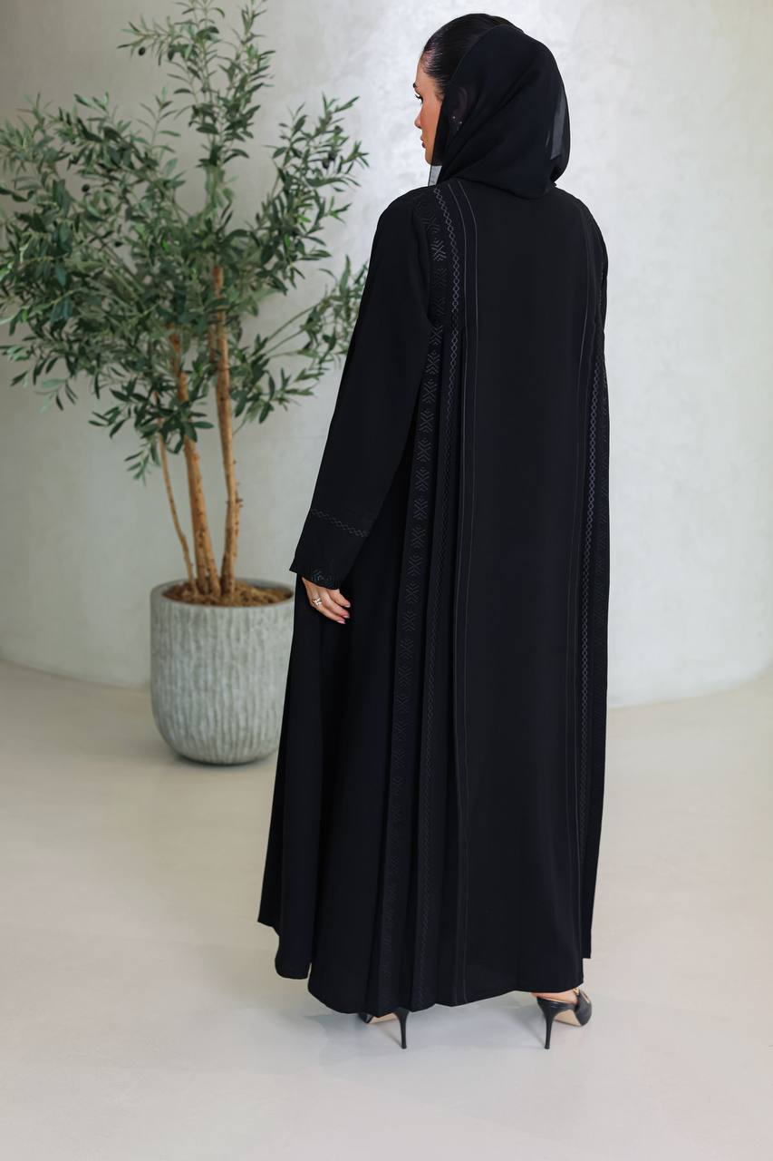 Black crepe abaya with embroidery C:6671