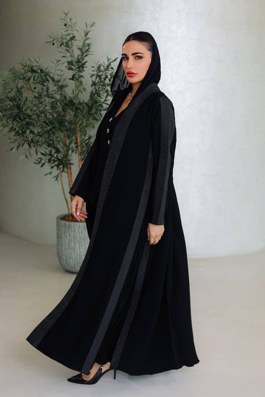Black crepe abaya with jacquard and pleats on the edges C:6675