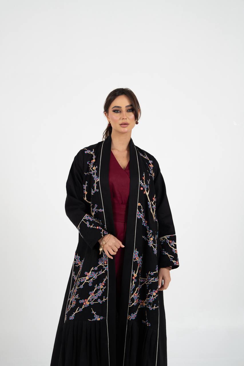 Linen abaya in black with embroidery. C:6760 Black