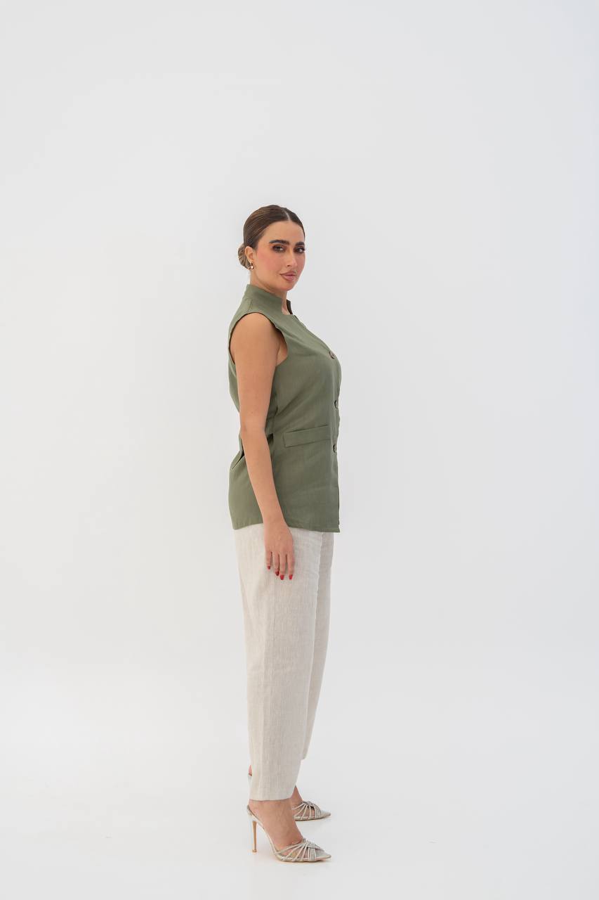 Linen fabric set consisting of a vest and pants.C:217