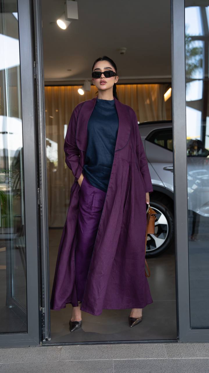 Linen abaya in purple.C:6633