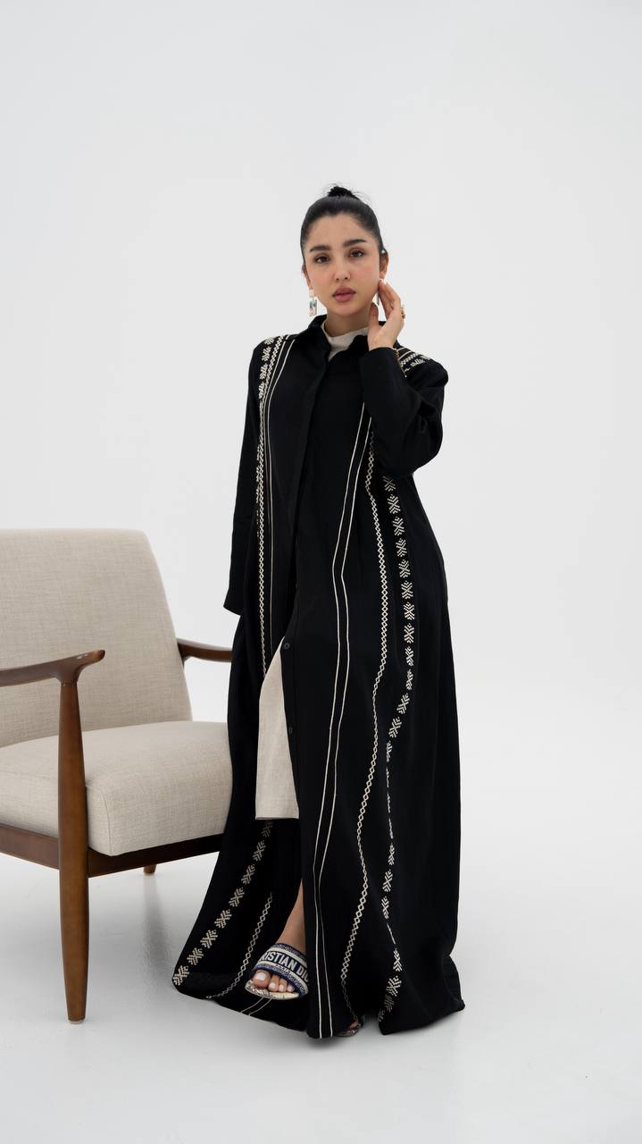 Linen abaya in black with embroidery. C:6683