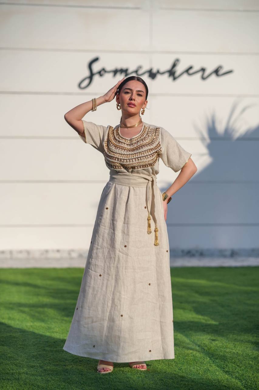 Bisht made of burlap and linen dress, in light beige with hand embroidery C:6618