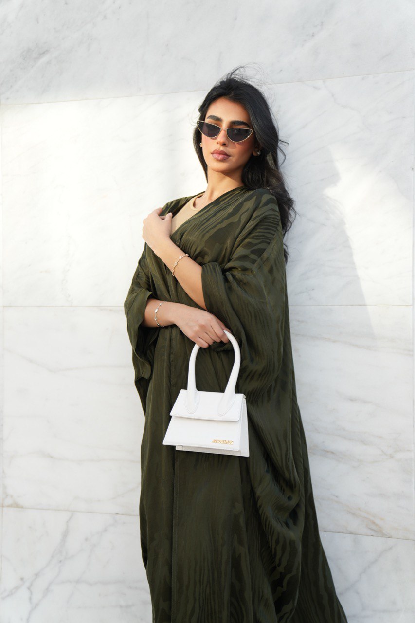 ABAYA CREPE SILK C:6380 GREEN (Free size)