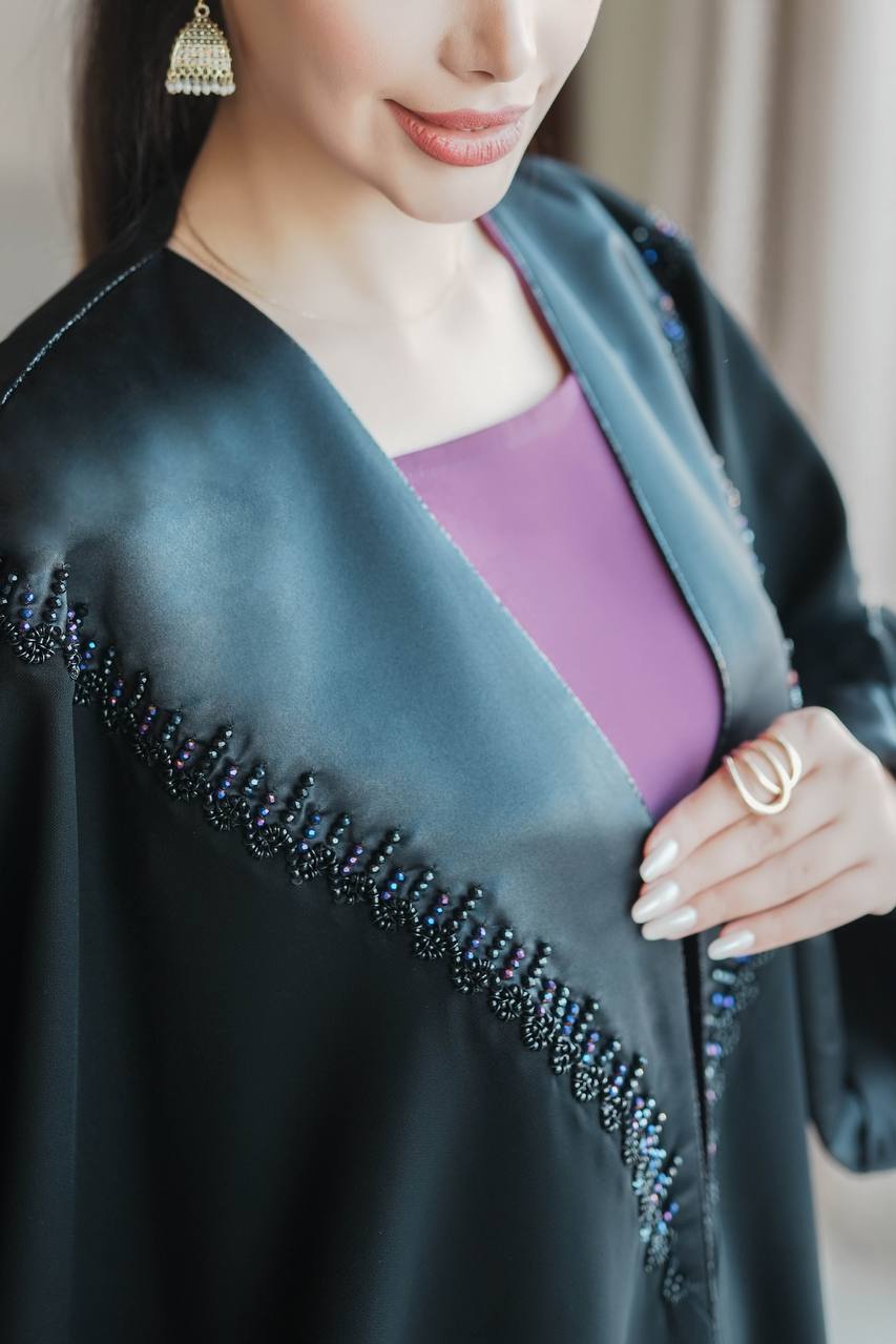 Crepe abaya with satin, black with embroidery C:6599 Black