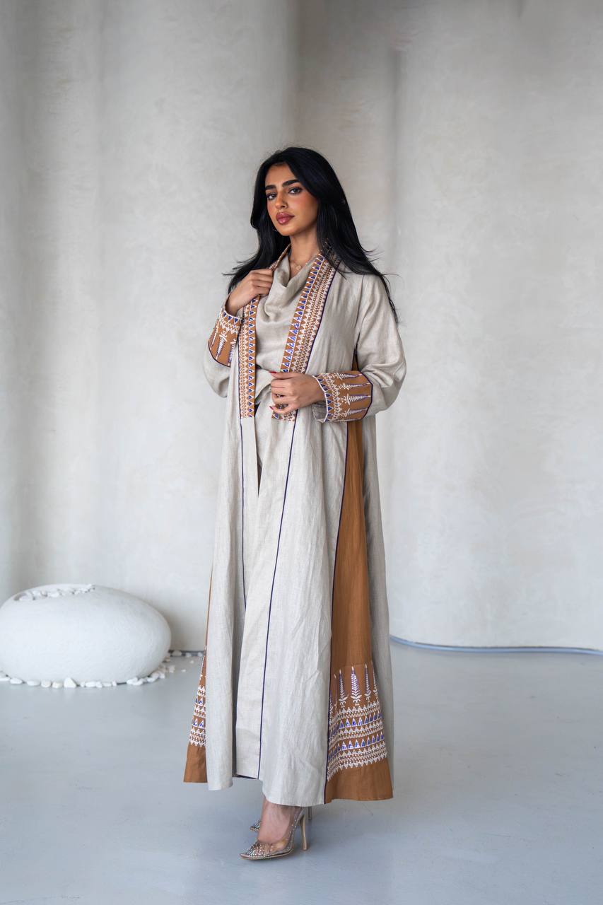 Linen abaya in light beige with embroidery C:6588 Light Beige
