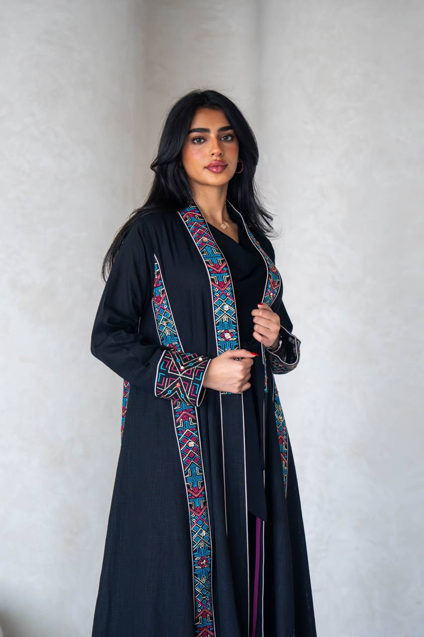 Linen abaya in black with embroidery C:6589 Black