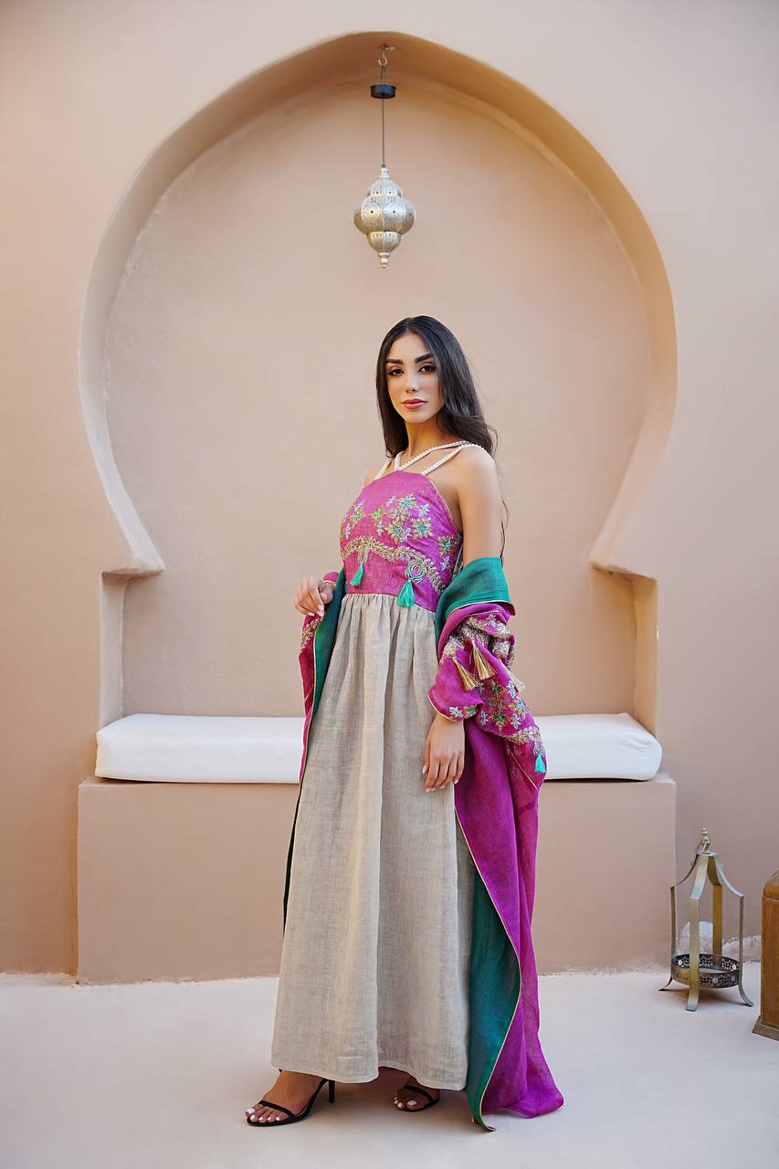 Pink burlap bisht with dress C:6593