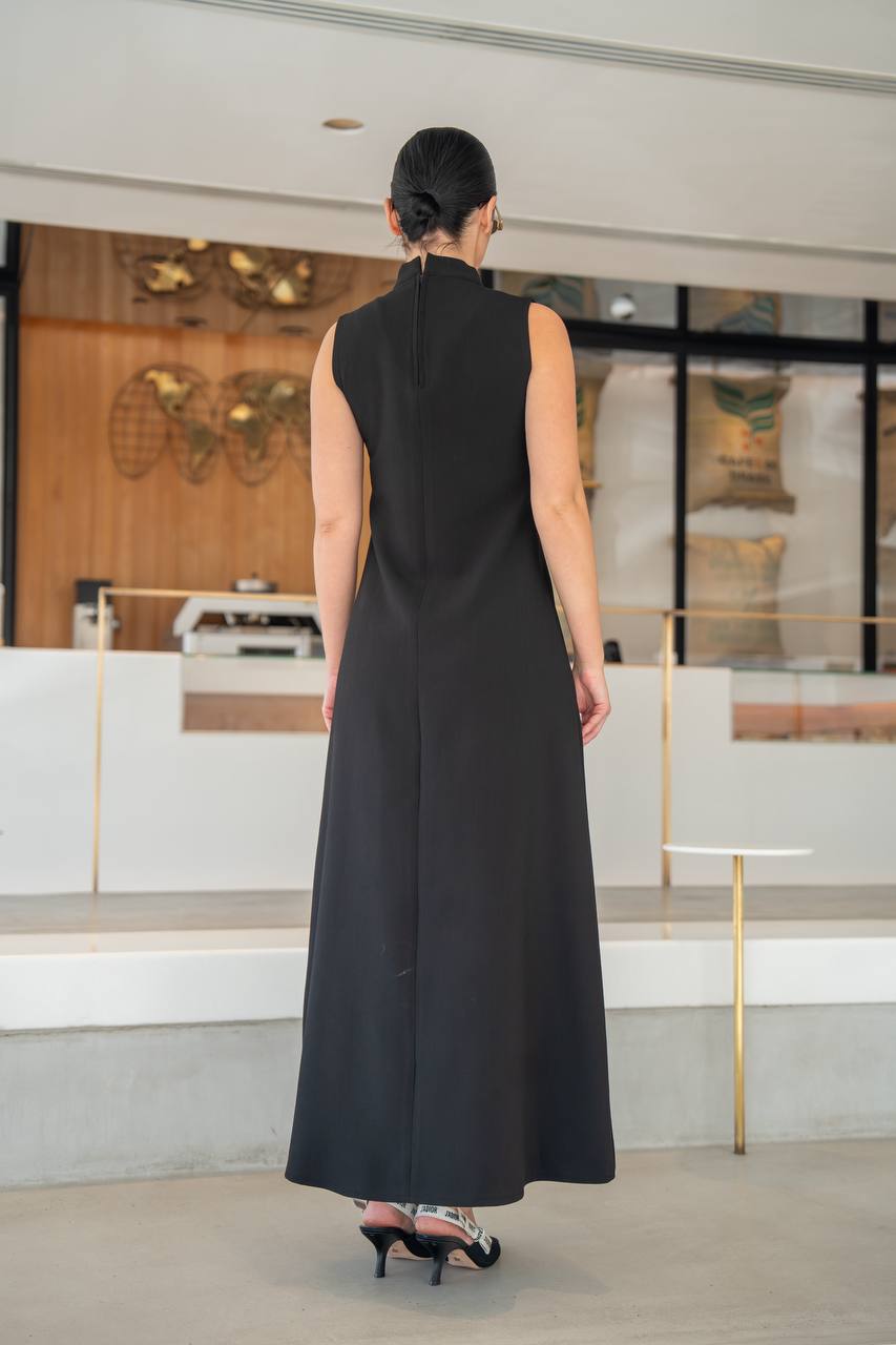Black crepe dress.C:217