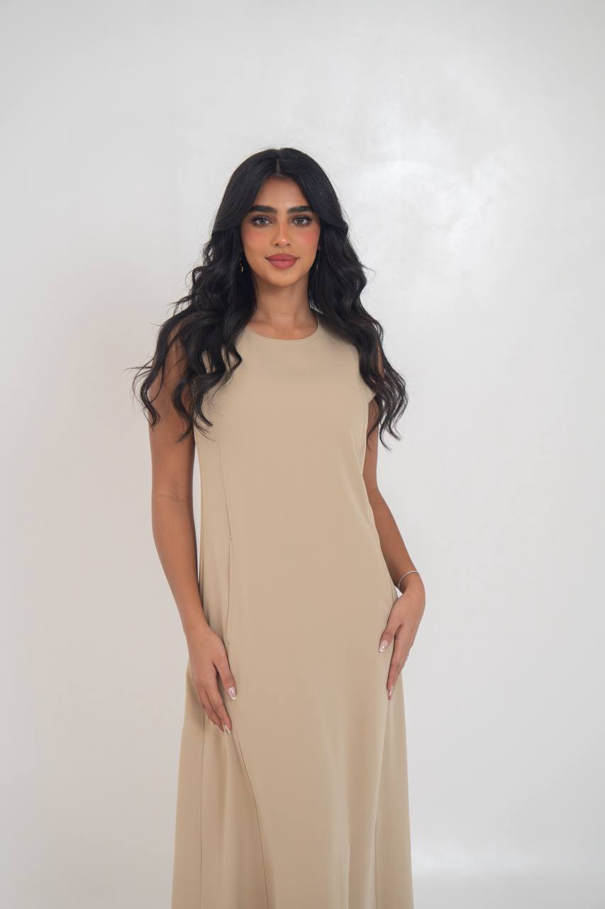 Beige crepe dress.C:197