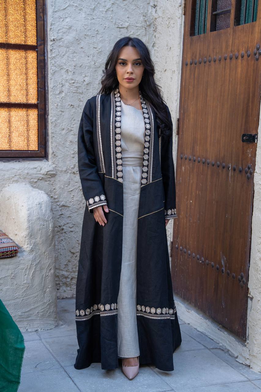 Linen abaya in black with embroidery. C:6763