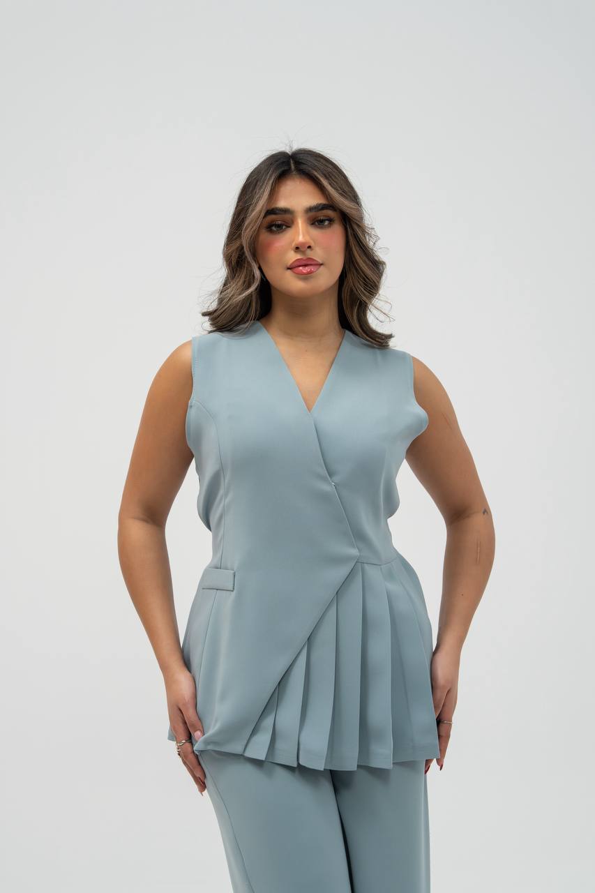 Vest and trousers set, sky blue crepe. C:232