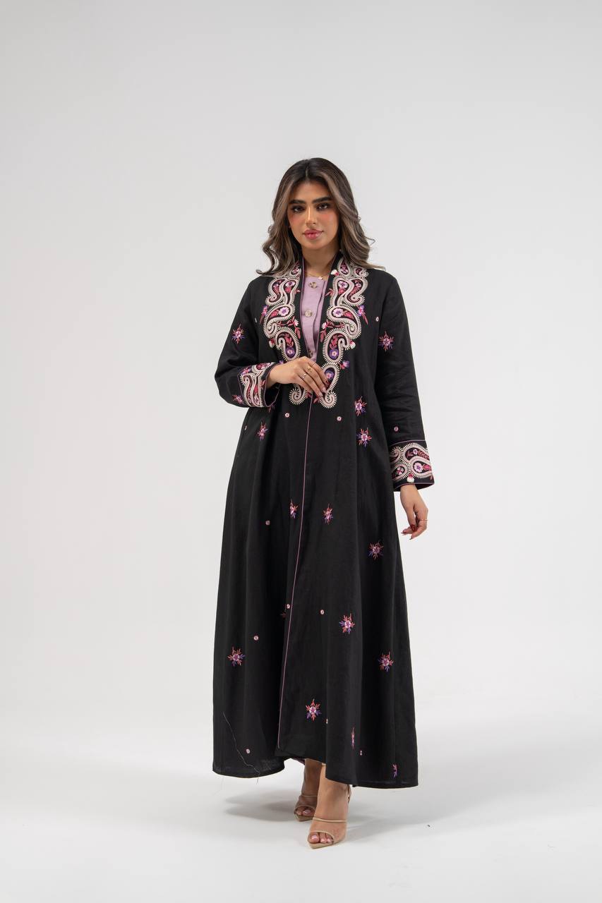 Linen abaya in black with embroidery. C:6772 Black
