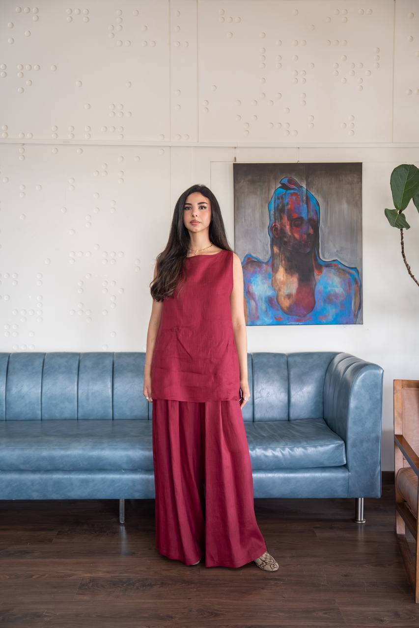 Red linen blouse and pants set. C: 235 red