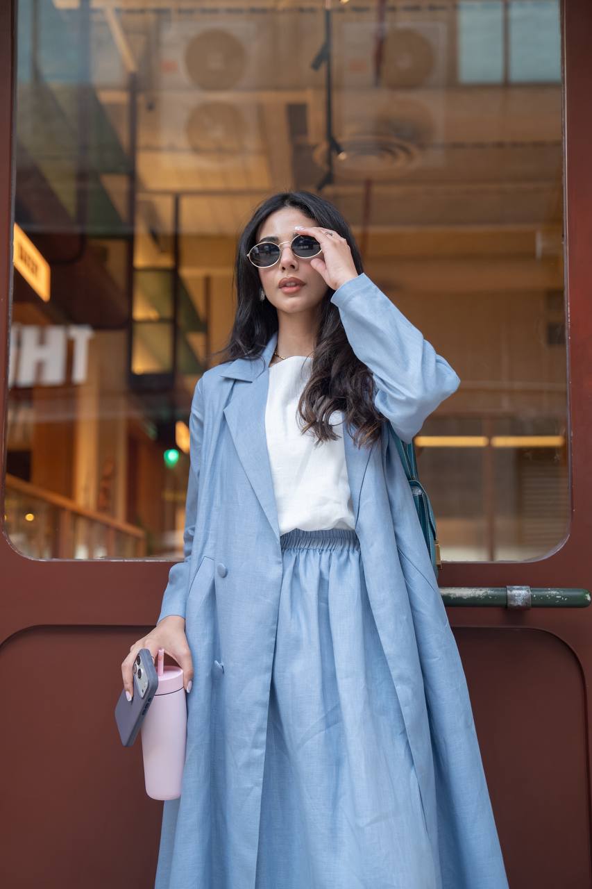 Linen abaya in blue. C:6779 Sky blue