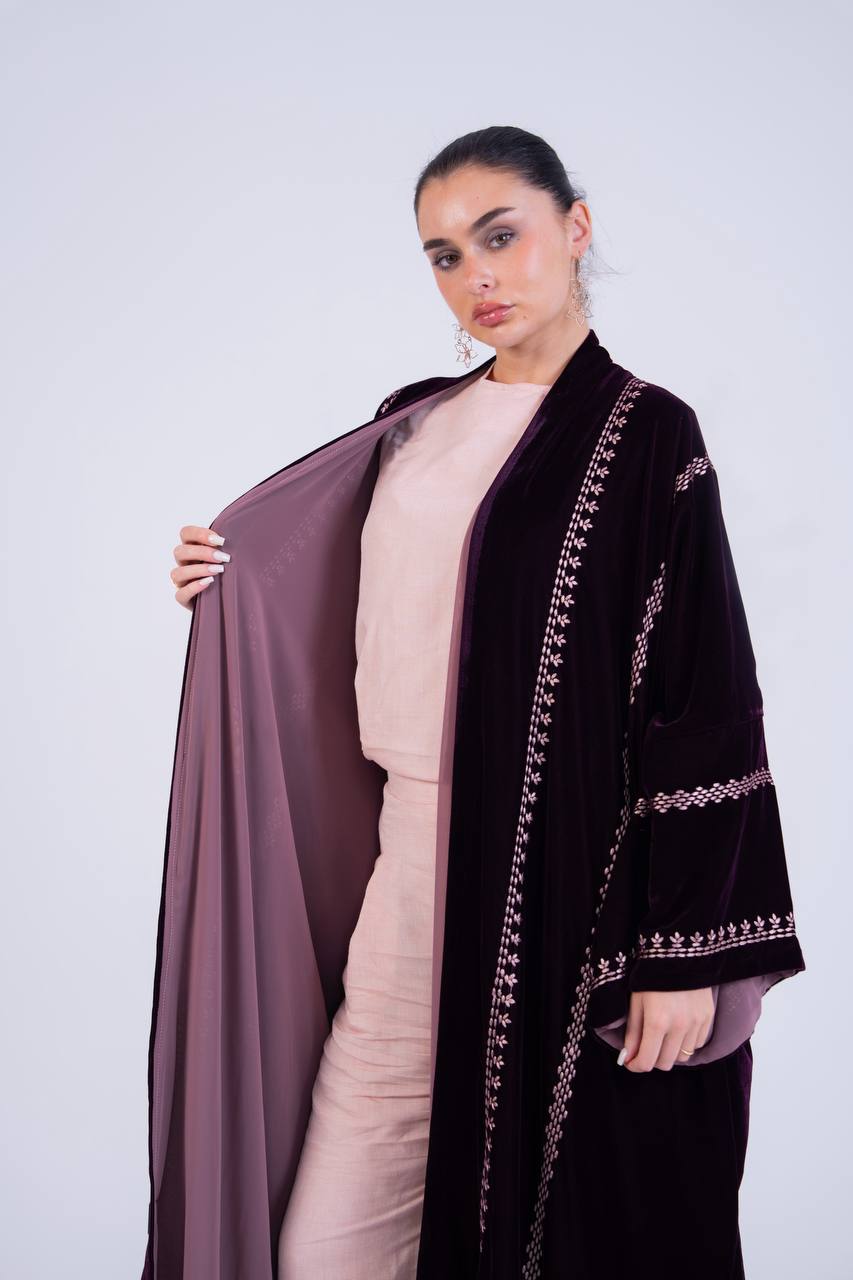 Embroidered velvet bisht.C:6854