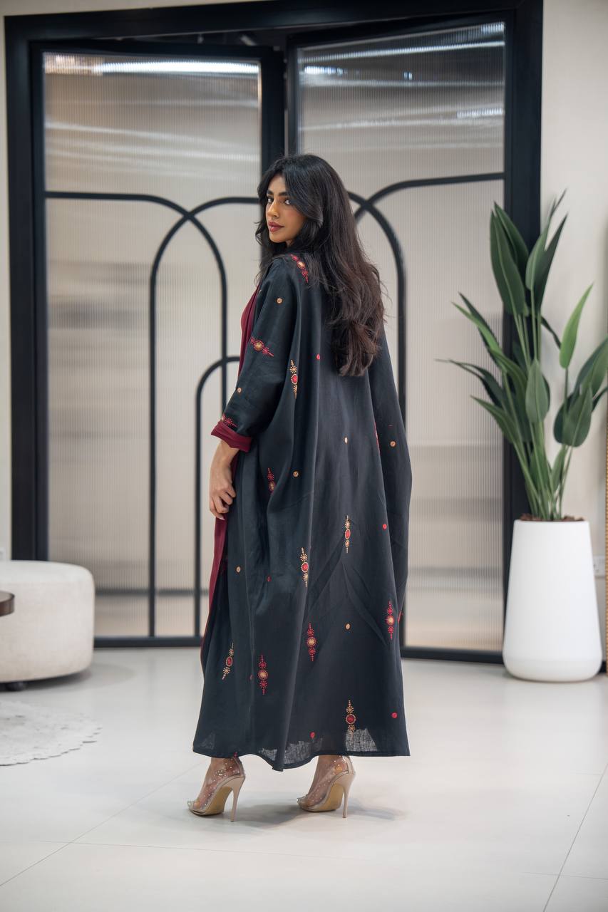 Black linen abaya with embroidery C:6622 Black (Free size)