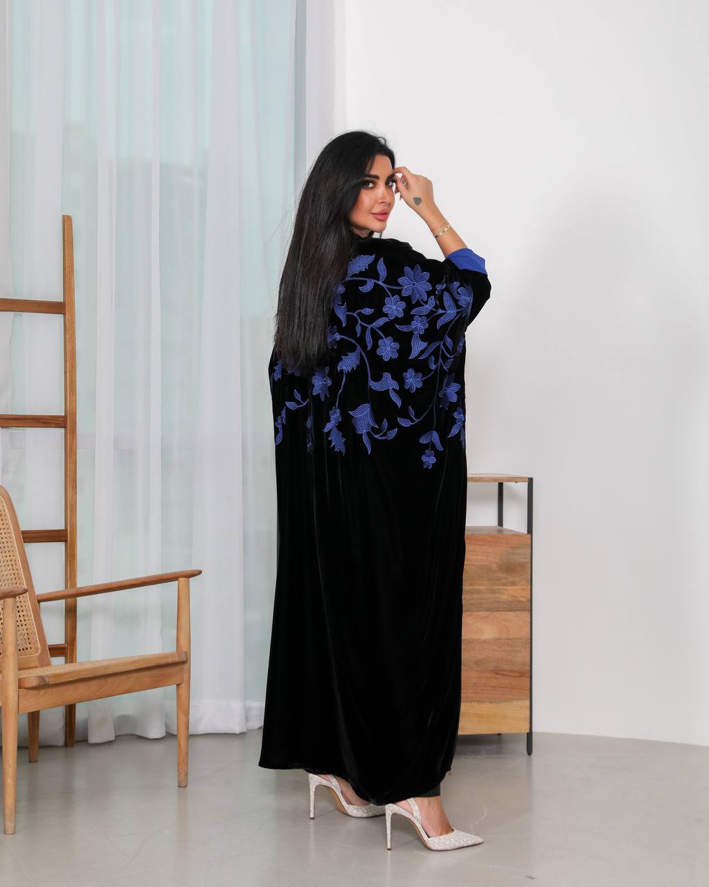Abaya Black Velvet Blue Embroidered Besht 6340Blue (Free size)