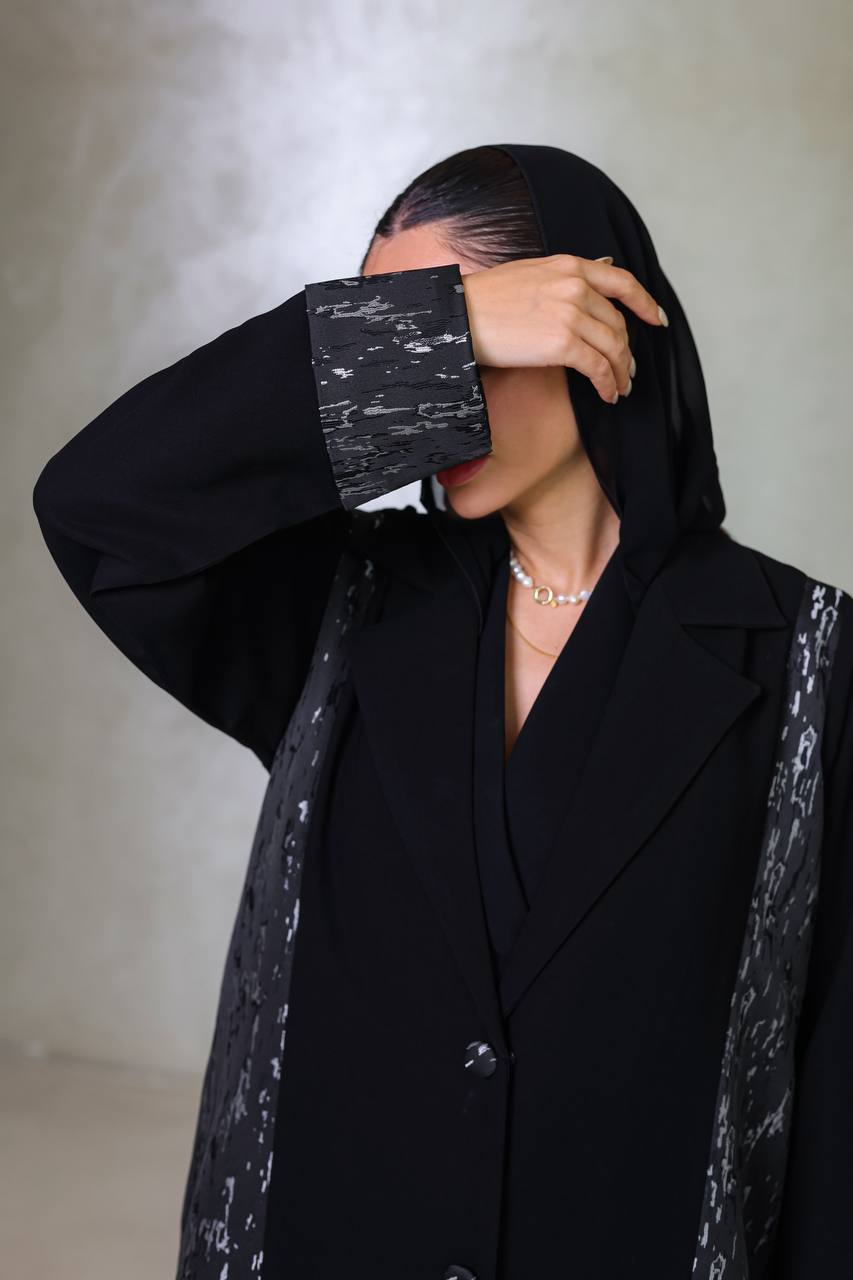 Black crepe abaya with jacquard C:6677