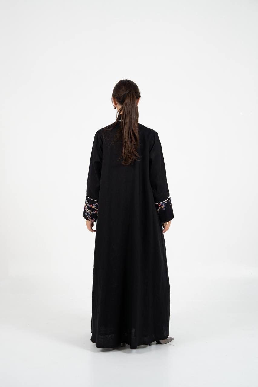 Linen abaya in black with embroidery. C:6760 Black